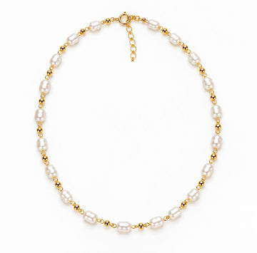 Gold in Pearls Necklace