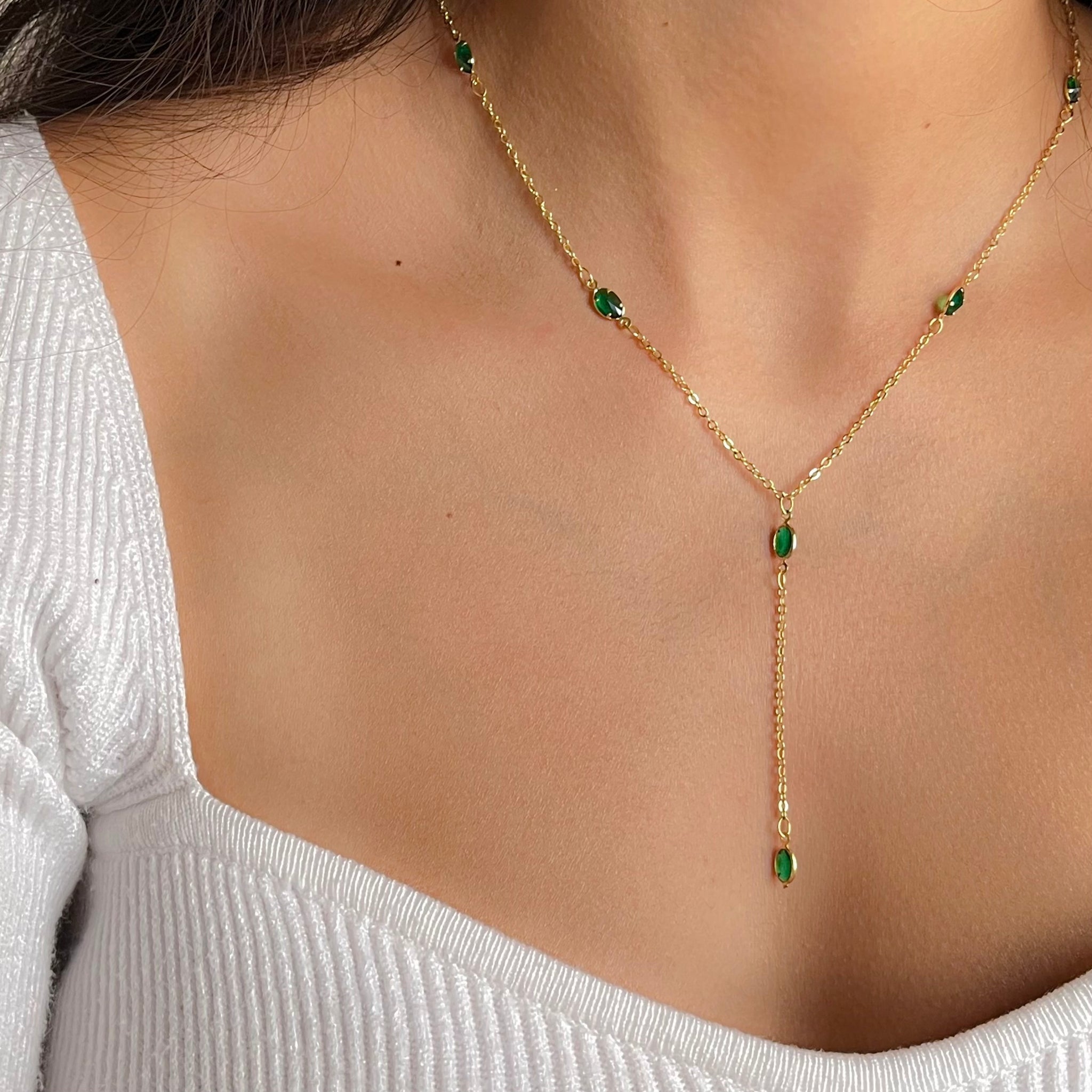 Drop Emerald Necklace