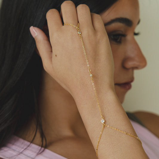 Diamonds Hand chain