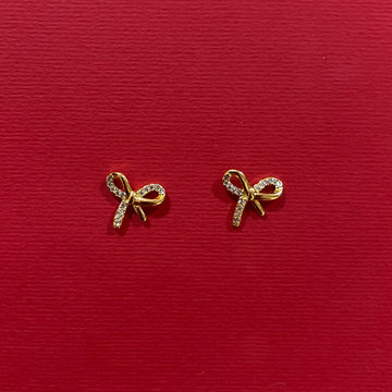 Diamonds Bow Studs