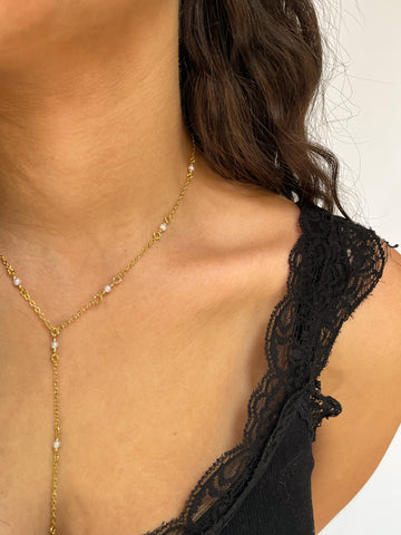 Drop Pearl Necklace
